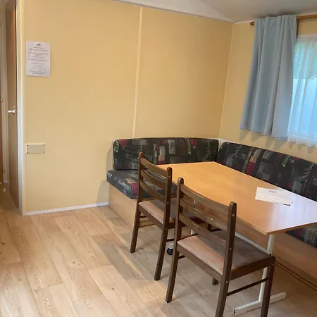Camping Le Canchy 2*